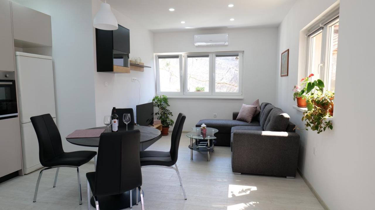Apartmani Miki Spalato Esterno foto